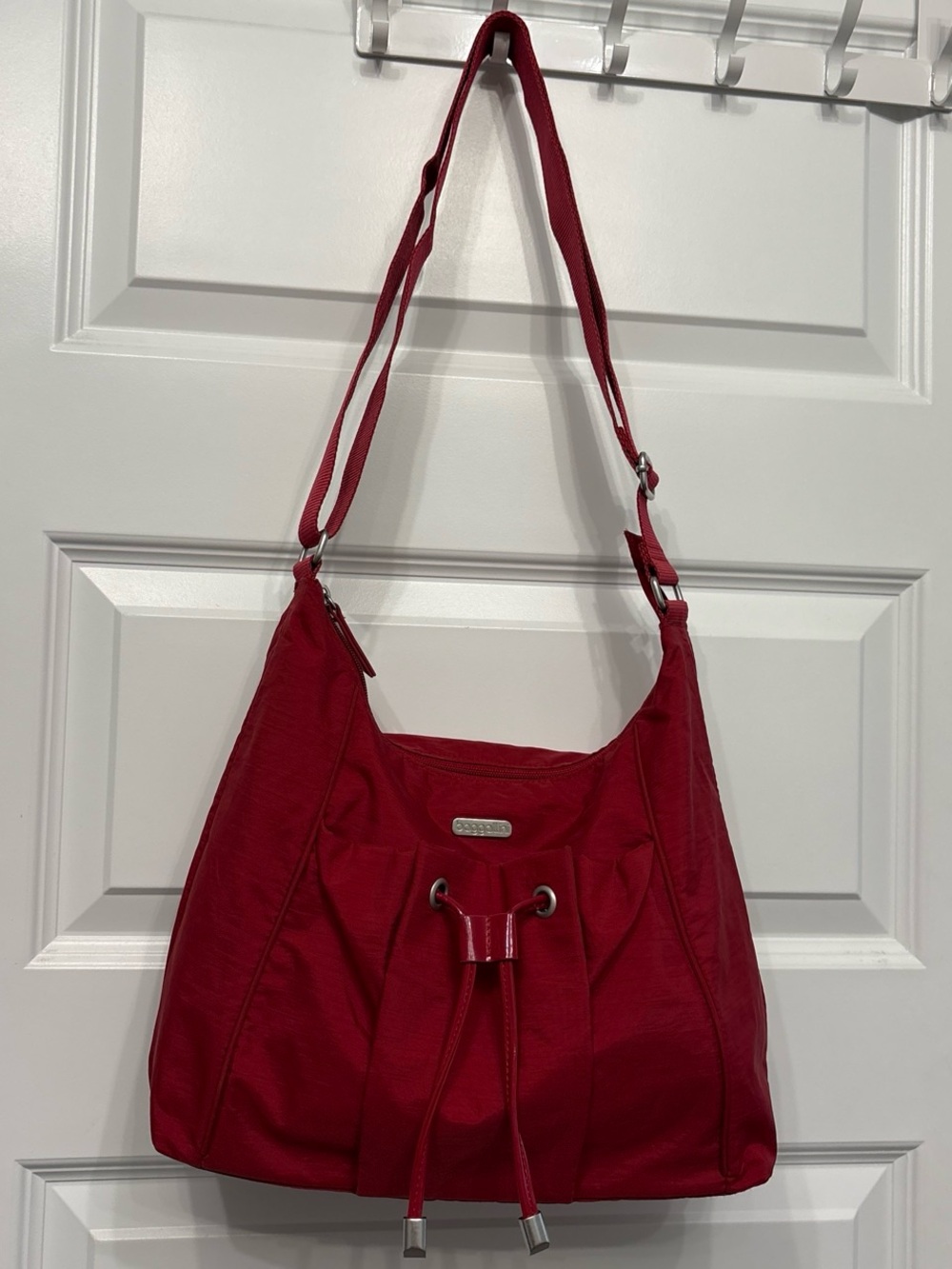 Baggallini Red Drawstring Crossbody Shoulder Bag